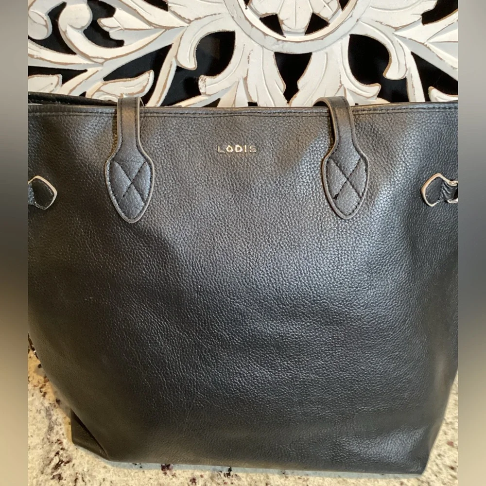 Lodis Pebbled Leather Large Casual Tote Bag Black